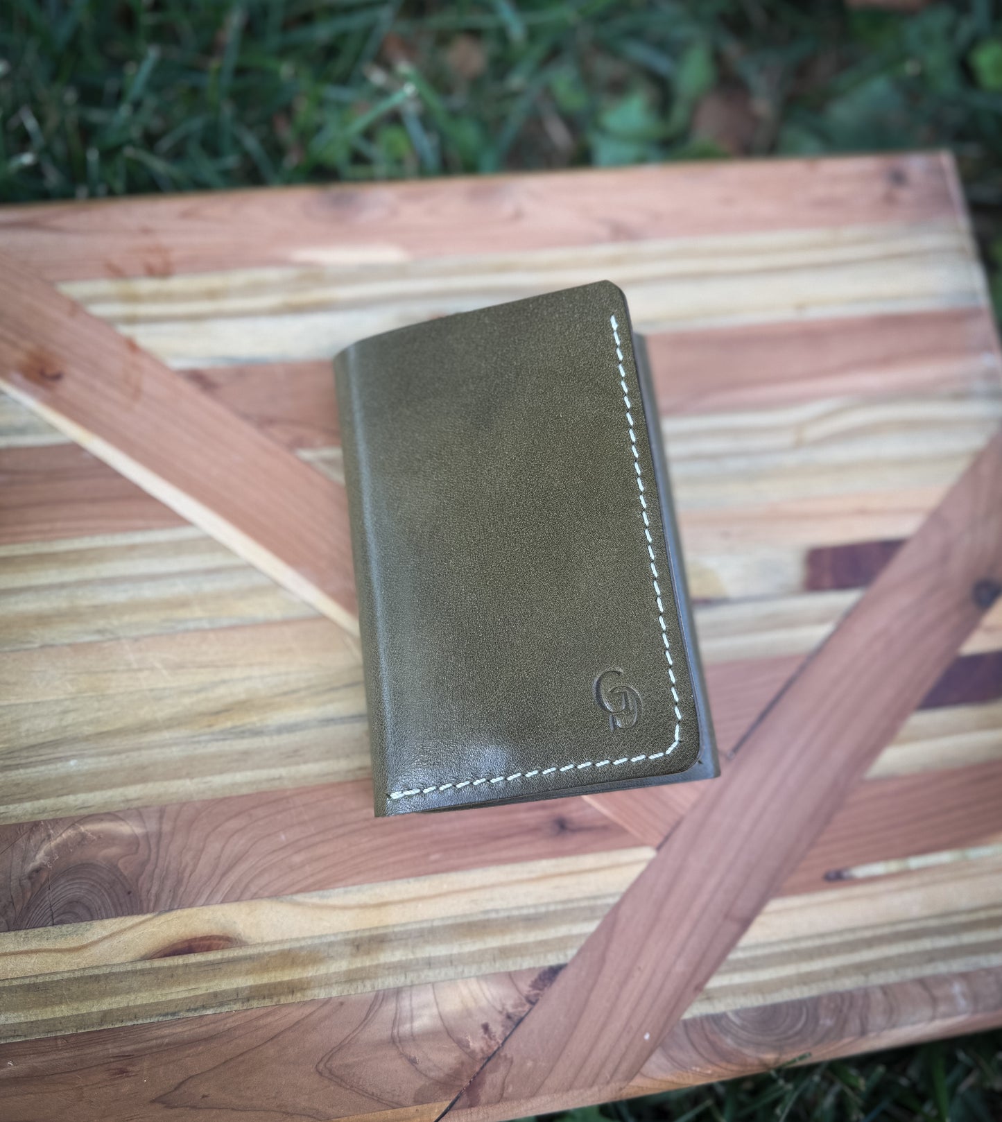 Leather Trifold Wallet - Olive