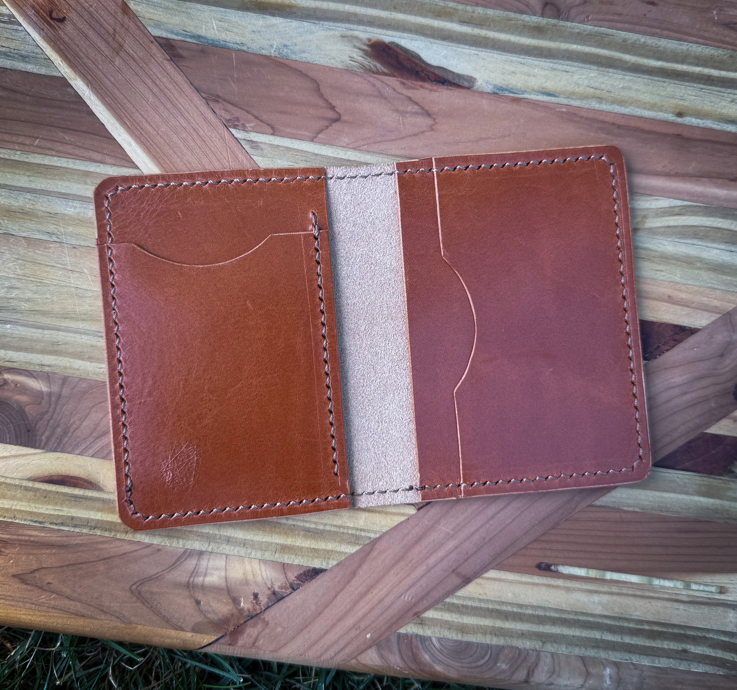 Front Pocket Leather Bifold Wallet (Tan)