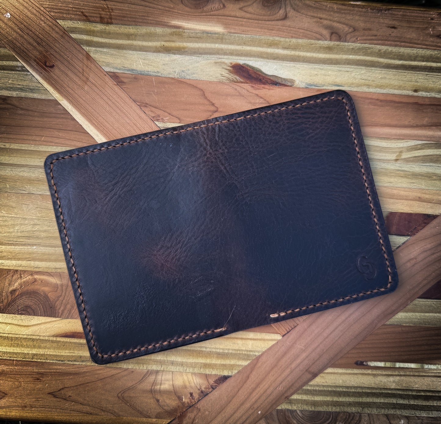 Front Pocket Leather Bifold Wallet (Dark Brown)